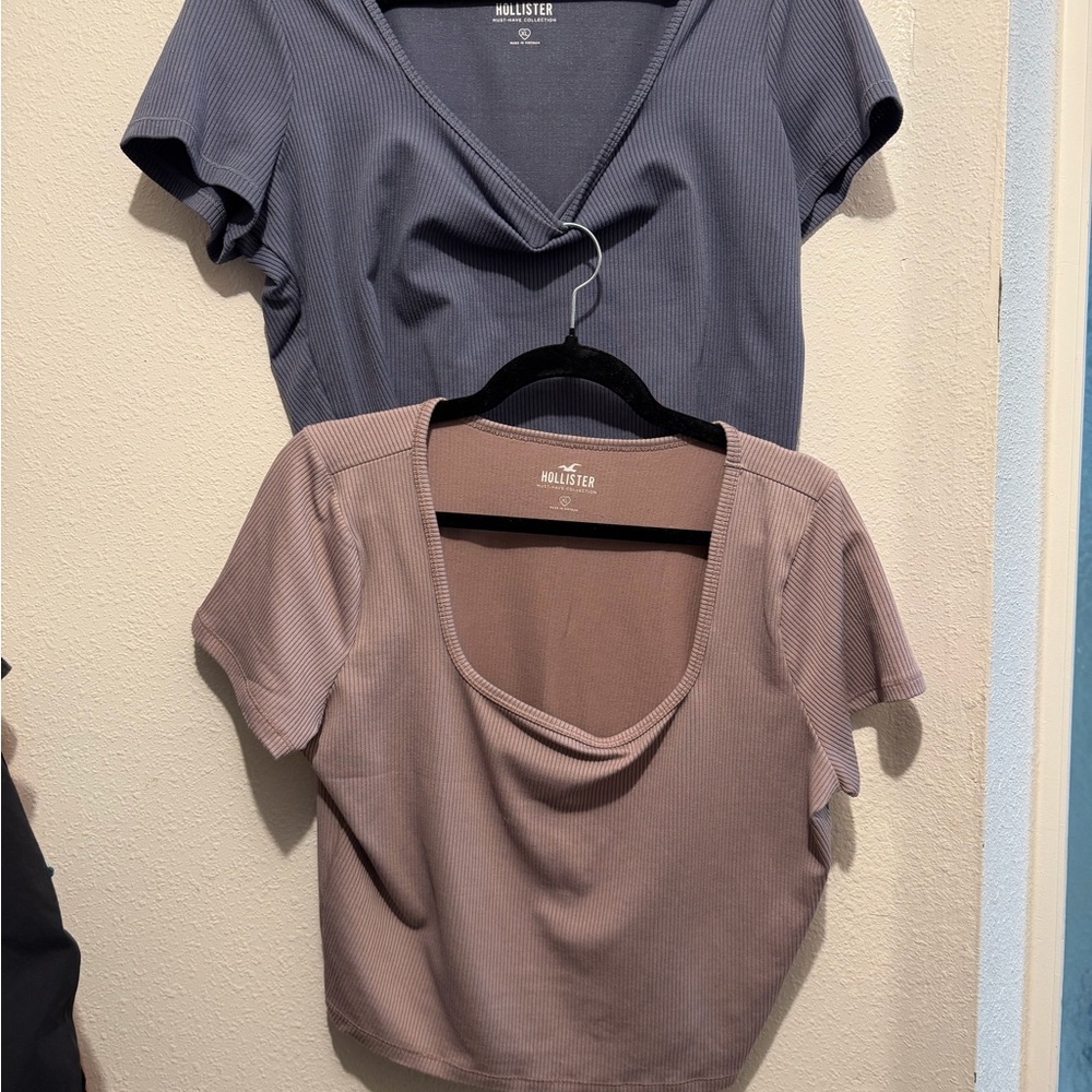 Hollister Women's Ribbed Crop Tops - blue and Mauve